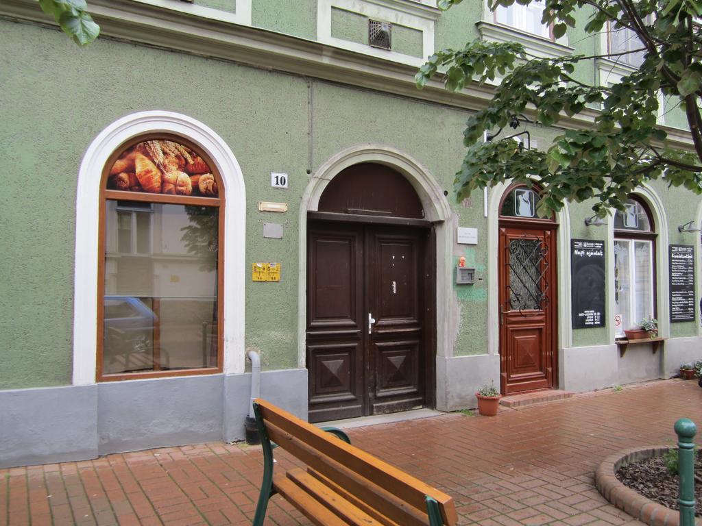 Galeria Apartman 세게드 외부 사진